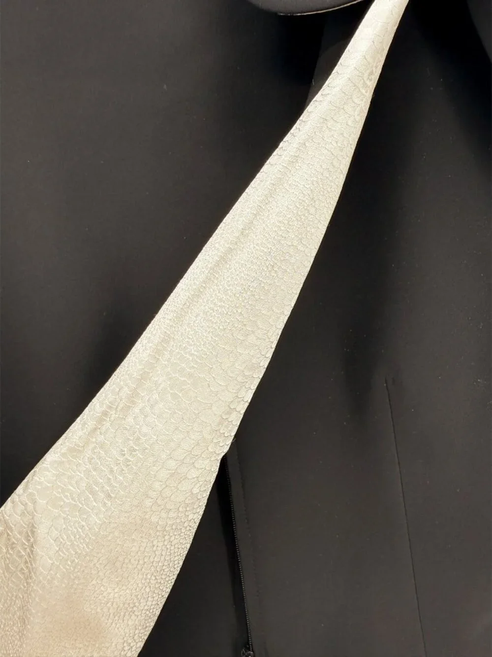 Giorgio Armani Wool Black 2-Pc Corporate Luxury Suit Set 36-38/XXS-XS - Picture 3 of 16